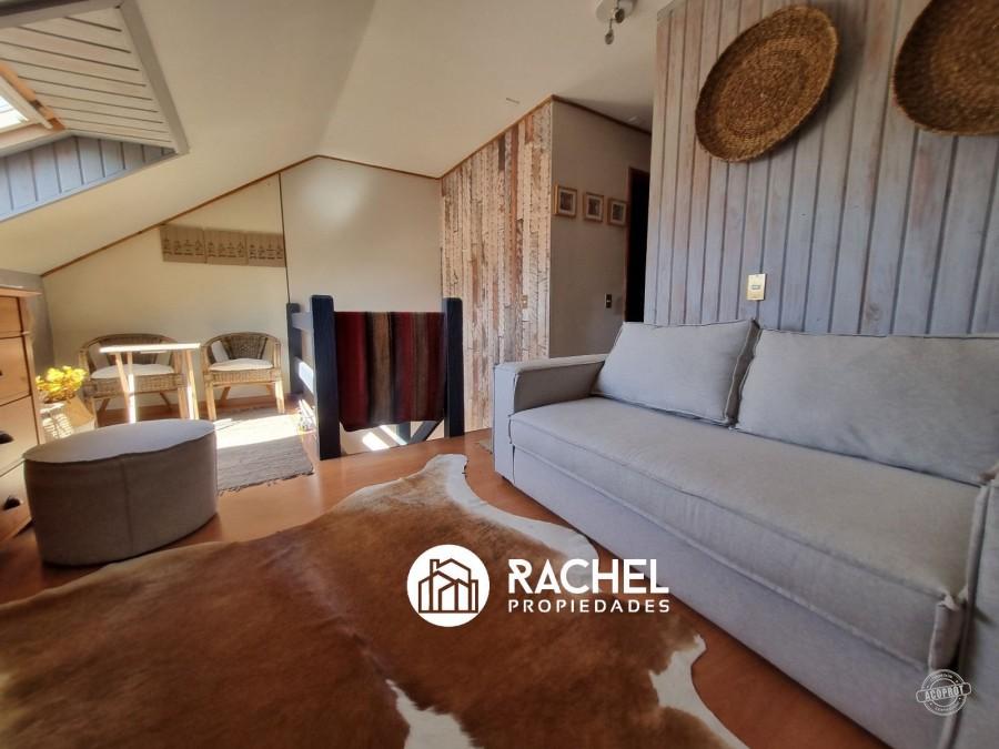 EN VENTA HERMOSO DUPLEX DE 3 DORMITORIOS AMOBLADO EN A PASOS DEL CENTRO DE PUCON