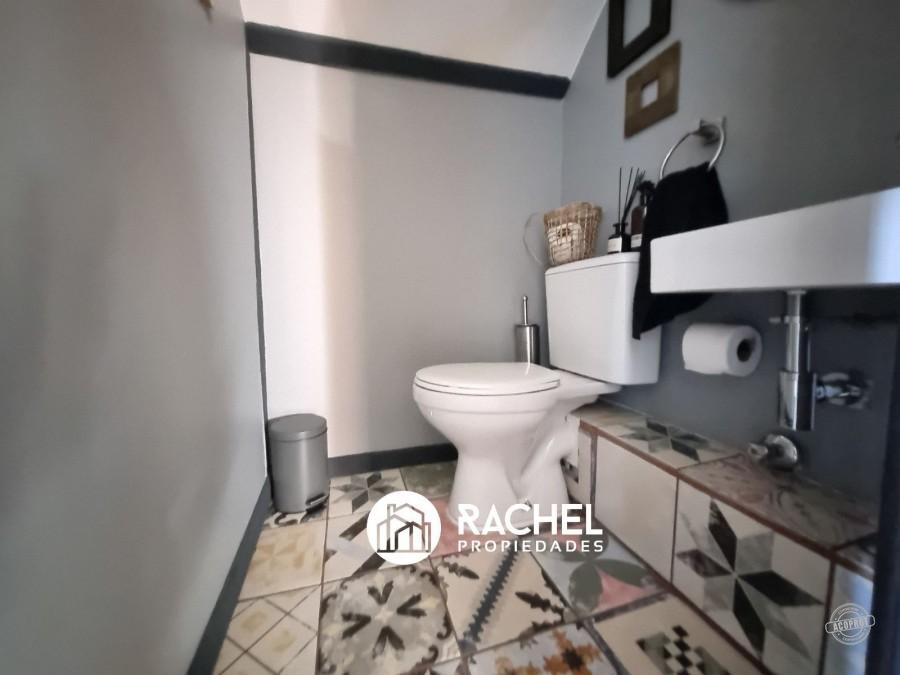 EN VENTA HERMOSO DUPLEX DE 3 DORMITORIOS AMOBLADO EN A PASOS DEL CENTRO DE PUCON