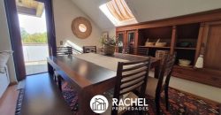 EN VENTA HERMOSO DUPLEX DE 3 DORMITORIOS AMOBLADO EN A PASOS DEL CENTRO DE PUCON