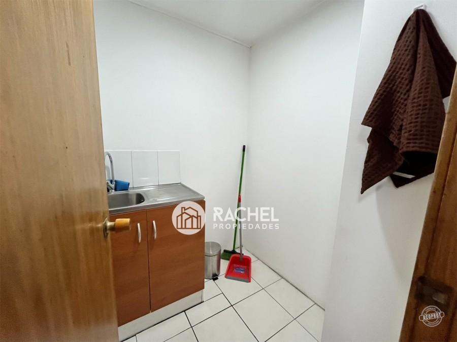 SE ARRIENDA AMPLIA OFICINA A PASOS DE LA PLAZA DE ARMAS- PLENO CENTRO DE TEMUCO