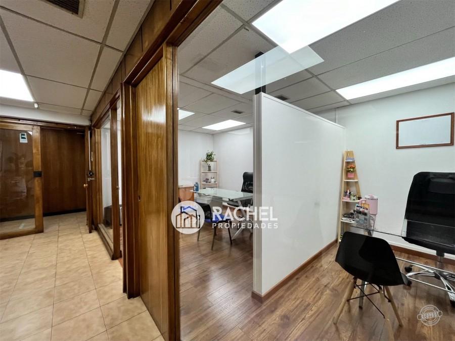 SE ARRIENDA AMPLIA OFICINA A PASOS DE LA PLAZA DE ARMAS- PLENO CENTRO DE TEMUCO