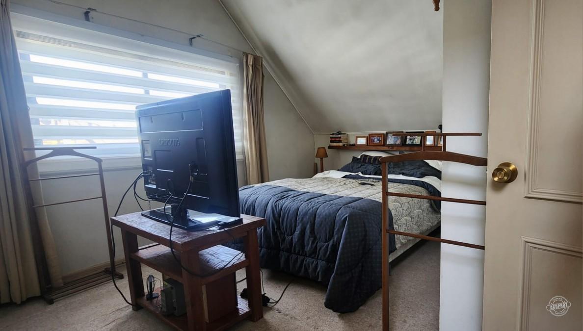SE VENDE PROPIEDAD EN LOMAS DE MIRASUR SE VENDE PROPIEDAD EN LOMAS DE MIRASUR