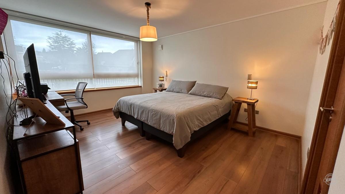 SE VENDE DEPARTAMENTO EN EDIFICIO ALCALÁ