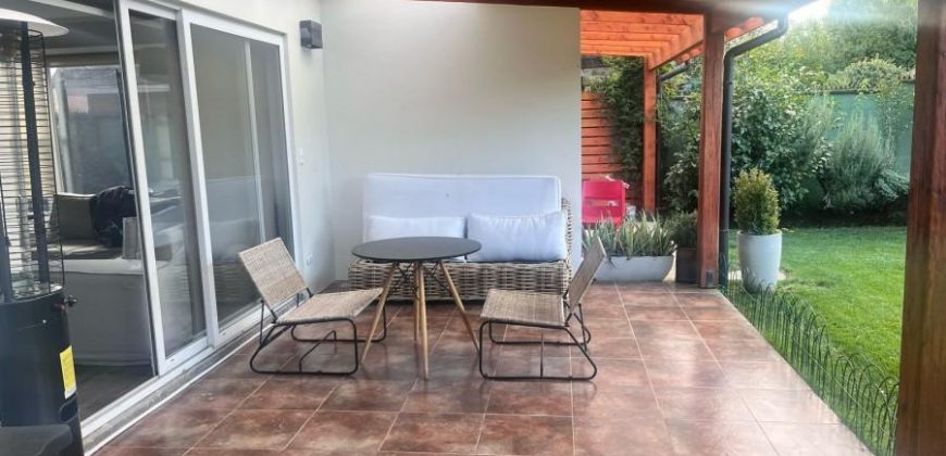 VENDEMOS MARAVILLOSA Y AMPLIA CASA EN CONDOMINIO PORTAL DE LA FRONTERA