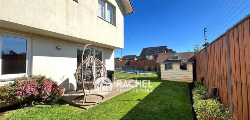 SE VENDE ESPECTACULAR CASA CON ALTA EFICIENCIA ENERGÉTICA- Sector Poniente