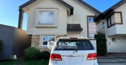 SE VENDE ESPECTACULAR CASA CON ALTA EFICIENCIA ENERGÉTICA- Sector Poniente