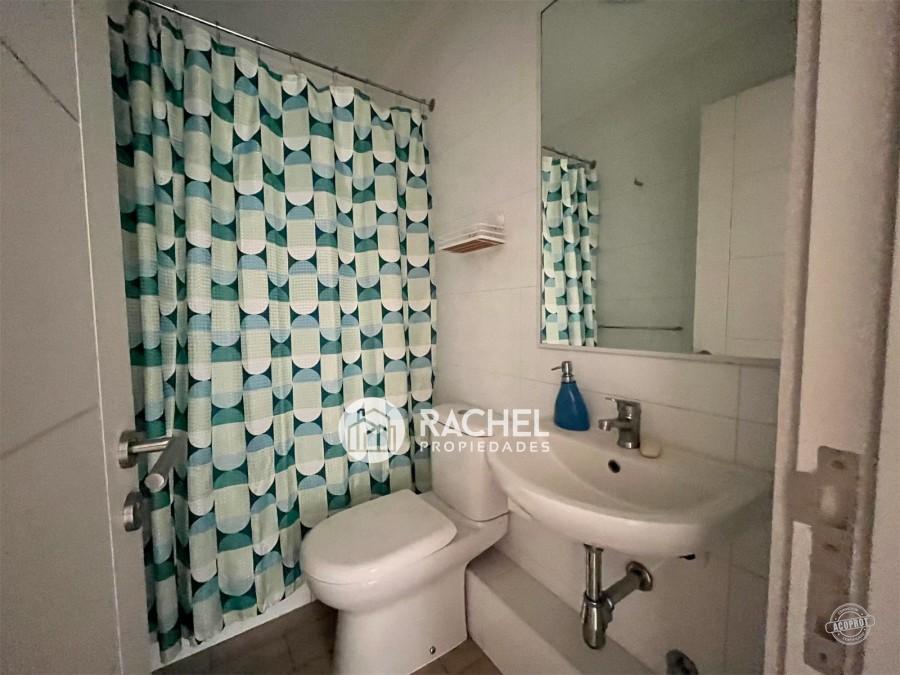 SE ARRIENDA LUMINOSO DEPTO DE 2d EN EDIFICIO MALAGA- Sector Avda Alemania (cercano U Mayor-Hospital)