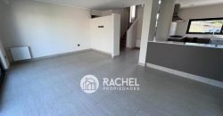 SE ARRIENDA MODERNA Y EXCLUSIVA CASA MEDITERRANEA EN CONDOMINIO BELO HORIZONTE