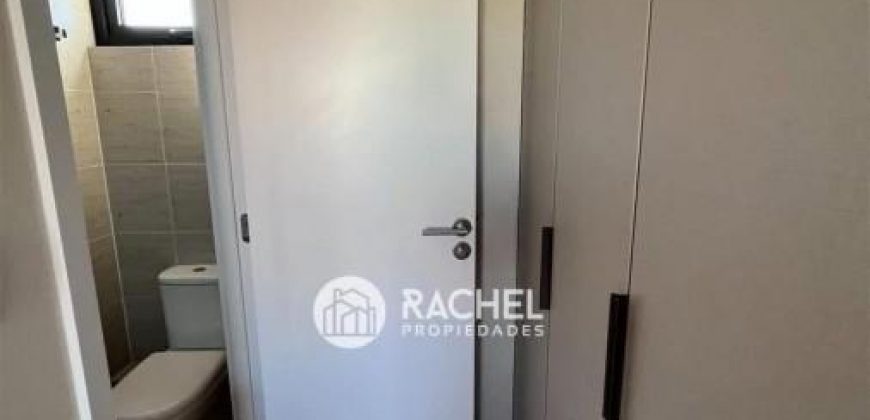 SE ARRIENDA MODERNA Y EXCLUSIVA CASA MEDITERRANEA EN CONDOMINIO BELO HORIZONTE