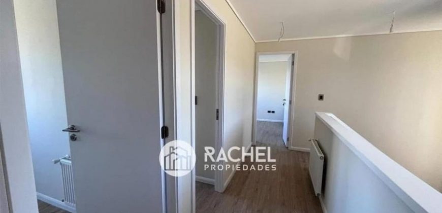 SE ARRIENDA MODERNA Y EXCLUSIVA CASA MEDITERRANEA EN CONDOMINIO BELO HORIZONTE