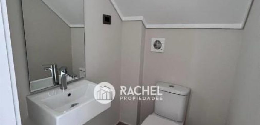 SE ARRIENDA MODERNA Y EXCLUSIVA CASA MEDITERRANEA EN CONDOMINIO BELO HORIZONTE