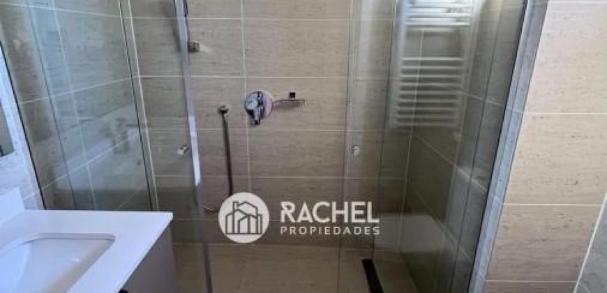 SE ARRIENDA MODERNA Y EXCLUSIVA CASA MEDITERRANEA EN CONDOMINIO BELO HORIZONTE