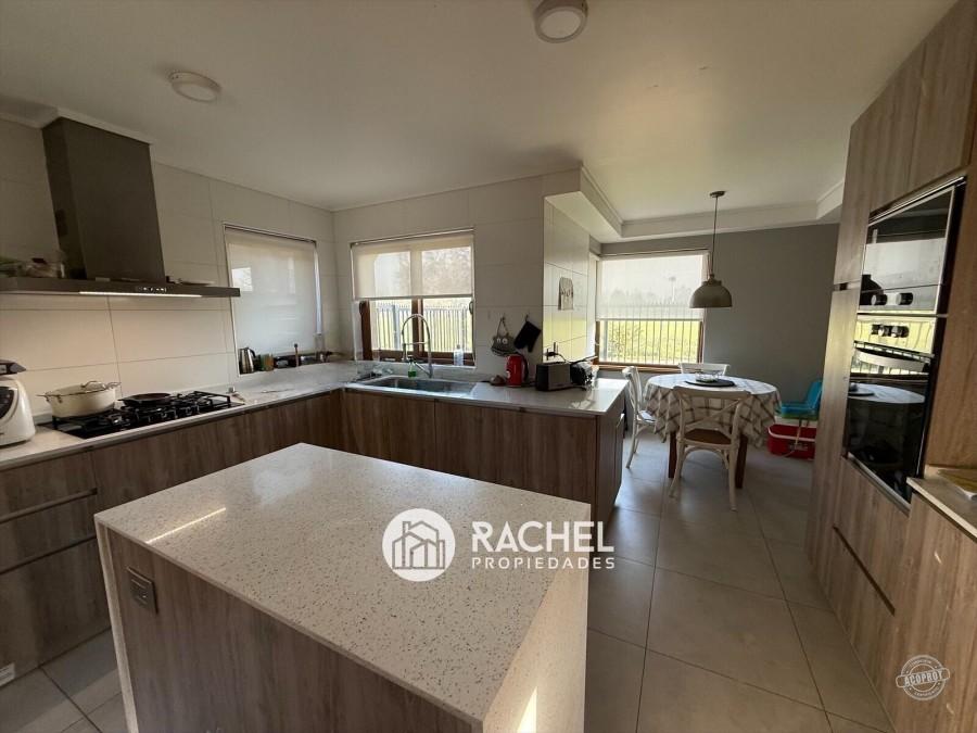 SE VENDE LINDA CASA SECTOR PONIENTE- MIRADOR DE LA FRONTERA