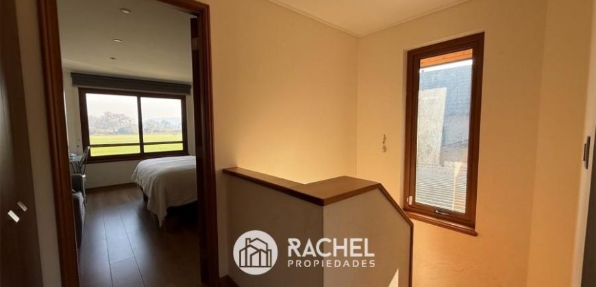 SE VENDE LINDA CASA SECTOR PONIENTE- MIRADOR DE LA FRONTERA