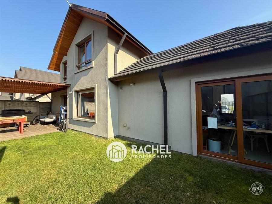 SE VENDE LINDA CASA SECTOR PONIENTE- MIRADOR DE LA FRONTERA