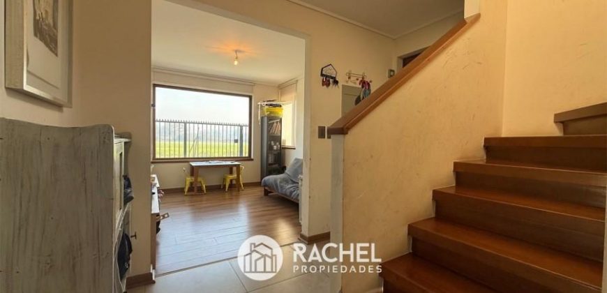 SE VENDE LINDA CASA SECTOR PONIENTE- MIRADOR DE LA FRONTERA