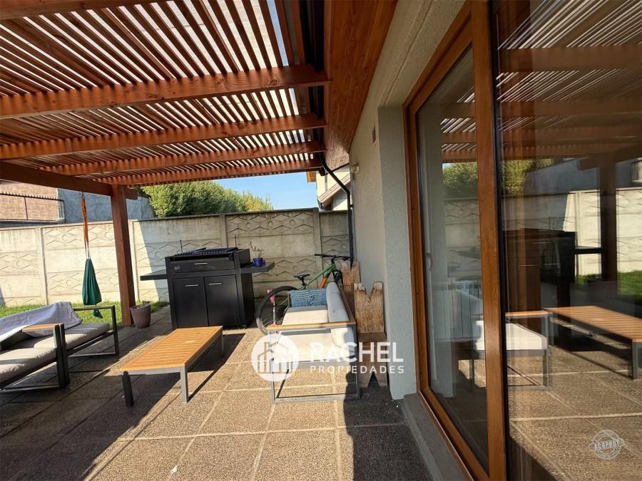 SE VENDE LINDA CASA SECTOR PONIENTE- MIRADOR DE LA FRONTERA