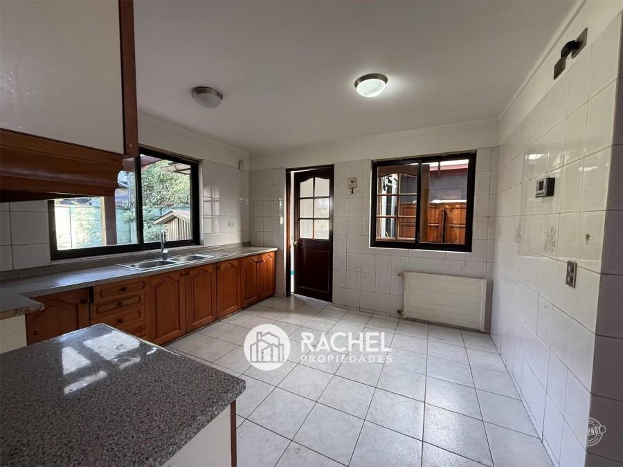 EN ARRIENDO AMPLIA CASA DE 5 DORMITORIOS- Sector Barrio Inglés