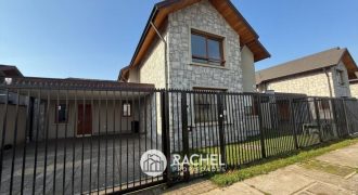SE VENDE LINDA CASA SECTOR PONIENTE- MIRADOR DE LA FRONTERA