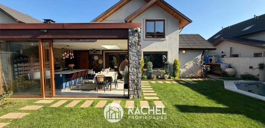 SE VENDE LINDA CASA SECTOR PONIENTE- MIRADOR DE LA FRONTERA