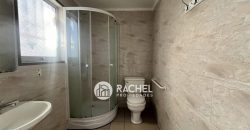 SE ARRIENDA CASA CON DESTINO COMERCIAL Y GRAN TERRENO- Calle Aragón , Sector Torremolinos