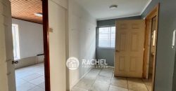 SE ARRIENDA CASA CON DESTINO COMERCIAL Y GRAN TERRENO- Calle Aragón , Sector Torremolinos