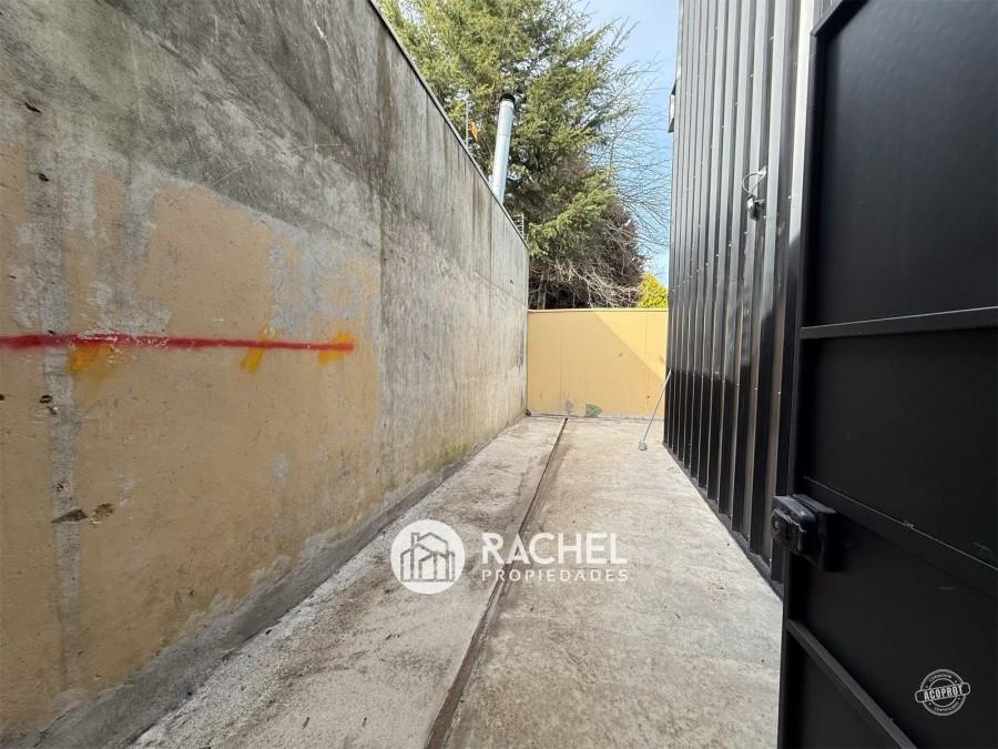 SE ARRIENDAN LOCALES COMERCIALES STRIPCENTER EN MEJOR ESQUINA DEL PORTAL DE LA FRONTERA