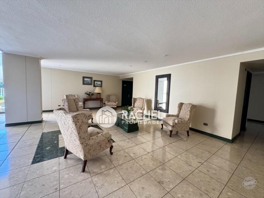 EN VENTA DEPARTAMENTO EDIFICIO JARDÍN DEL SOL