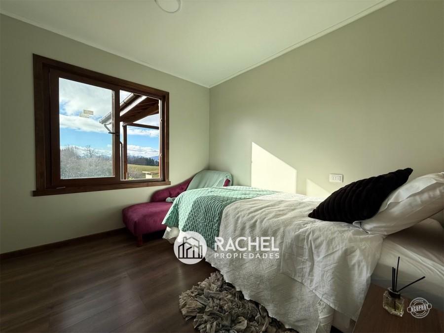 SE ARRIENDA HERMOSA CASA EN CONDOMINIO DE PARCELAS- Sector Mirador de Pumalal