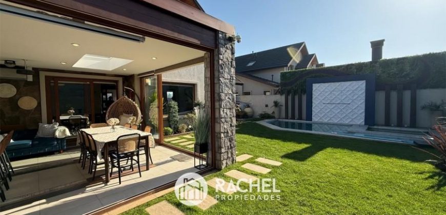 SE VENDE LINDA CASA SECTOR PONIENTE- MIRADOR DE LA FRONTERA