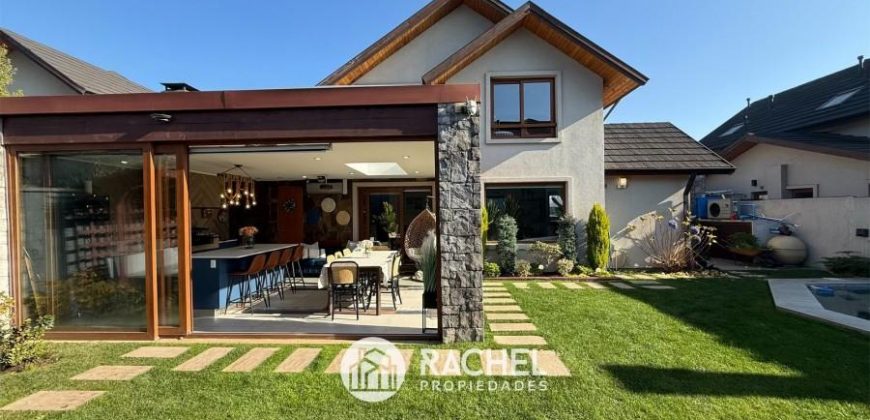 SE VENDE LINDA CASA SECTOR PONIENTE- MIRADOR DE LA FRONTERA