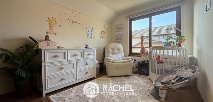 SE VENDE LINDA CASA SECTOR PONIENTE- MIRADOR DE LA FRONTERA