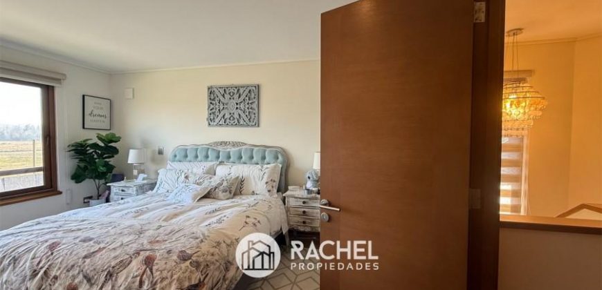 SE VENDE LINDA CASA SECTOR PONIENTE- MIRADOR DE LA FRONTERA