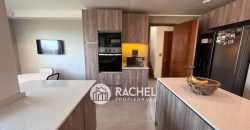 SE VENDE HERMOSA CASA CON QUINCHO Y PISCINA sector Portal de la Frontera