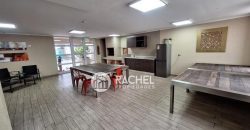 EN VENTA LUMINOSO DEPARTAMENTO EDIFICIO SAN MARTIN