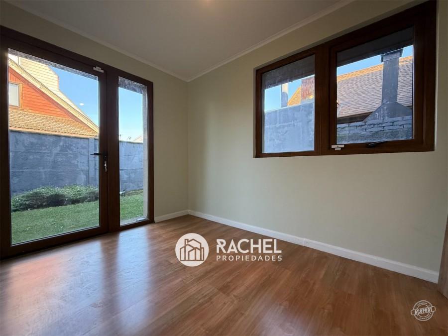 SE VENDE IMPECABLE CASA AMPLIADA- Villa Cataluña