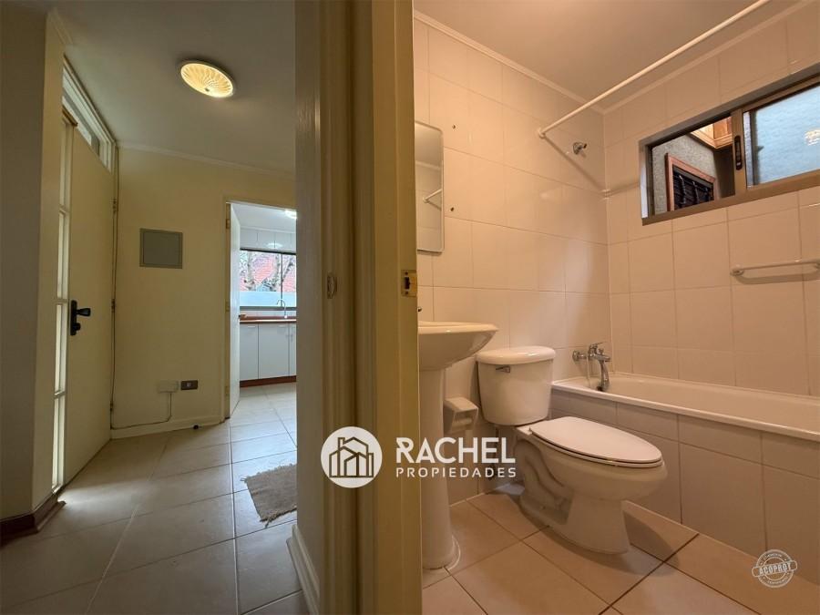 SE ARRIENDA LINDA Y BIEN MANTENIDA CASA -Condominio Altos del Maipo