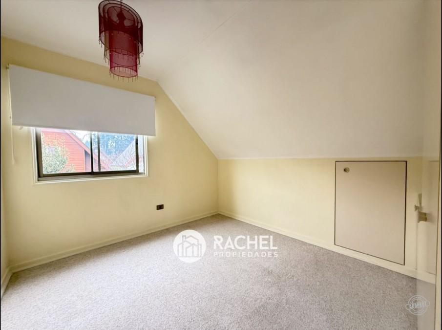 SE ARRIENDA LINDA Y BIEN MANTENIDA CASA -Condominio Altos del Maipo