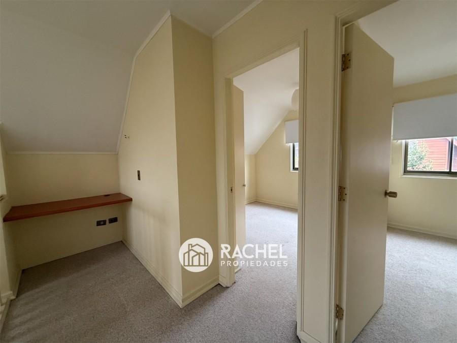 SE ARRIENDA LINDA Y BIEN MANTENIDA CASA -Condominio Altos del Maipo