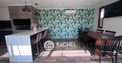 SE VENDE HERMOSA CASA CON QUINCHO Y PISCINA sector Portal de la Frontera