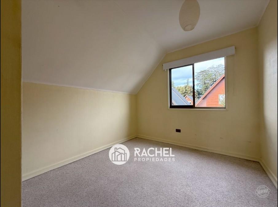 SE ARRIENDA LINDA Y BIEN MANTENIDA CASA -Condominio Altos del Maipo