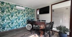 SE VENDE HERMOSA CASA CON QUINCHO Y PISCINA sector Portal de la Frontera