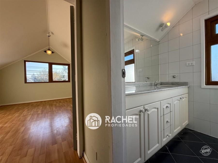 SE VENDE IMPECABLE CASA AMPLIADA- Villa Cataluña