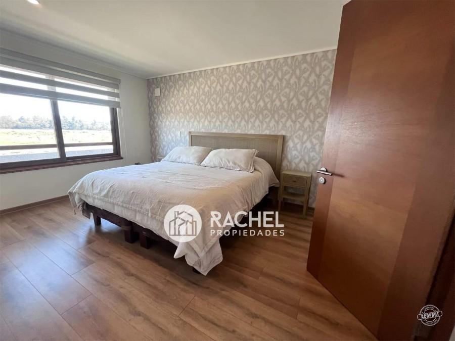 SE VENDE HERMOSA CASA CON QUINCHO Y PISCINA sector Portal de la Frontera