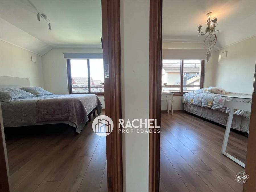 SE VENDE HERMOSA CASA CON QUINCHO Y PISCINA sector Portal de la Frontera
