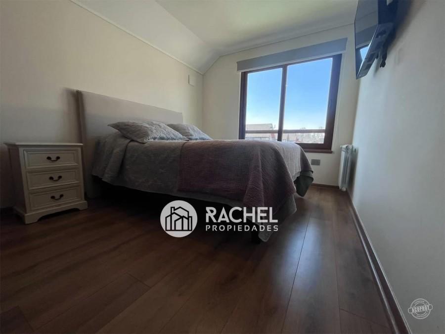 SE VENDE HERMOSA CASA CON QUINCHO Y PISCINA sector Portal de la Frontera