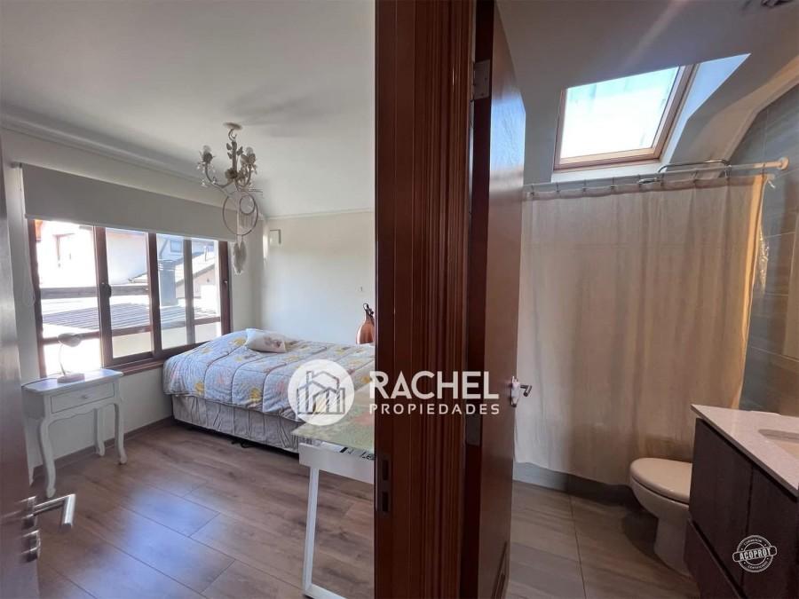 SE VENDE HERMOSA CASA CON QUINCHO Y PISCINA sector Portal de la Frontera