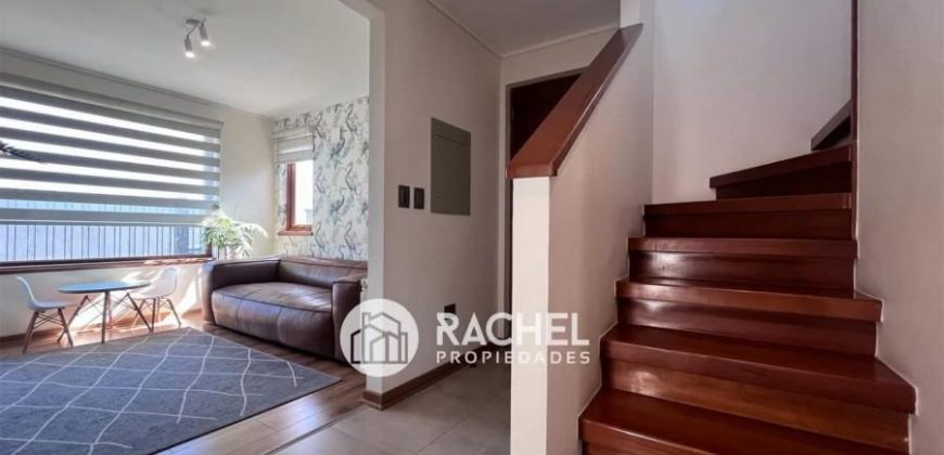 SE VENDE HERMOSA CASA CON QUINCHO Y PISCINA sector Portal de la Frontera
