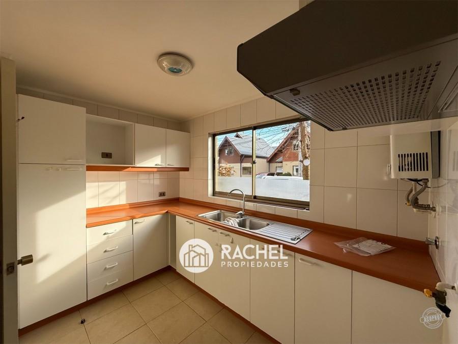 SE ARRIENDA LINDA Y BIEN MANTENIDA CASA -Condominio Altos del Maipo