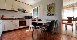 EN VENTA GRAN CASA 4 DORMITORIOS MÁS SERVICIO SECTOR PONIENTE